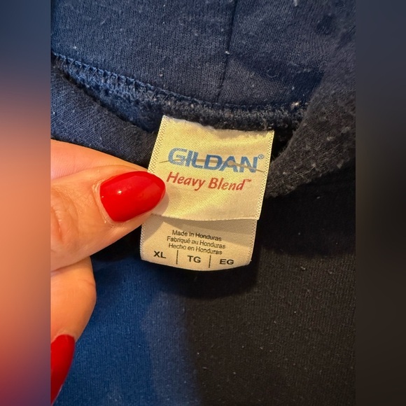 Hershey Park Chocolate World Sweatshirt Golden Heavy Blend Navy Blue Size XL - Picture 3 of 3